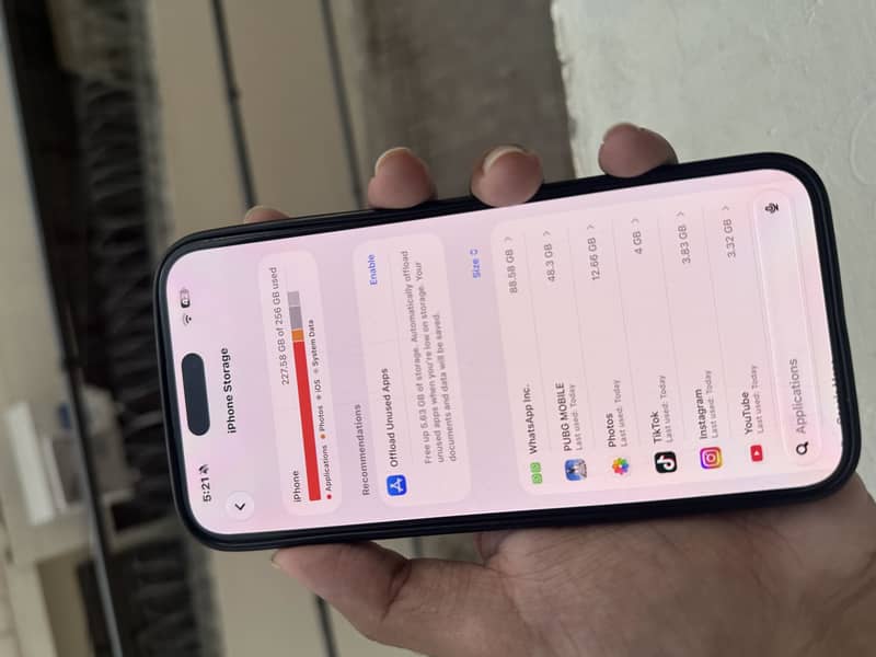 Apple iPhone 15 Pro Max 10