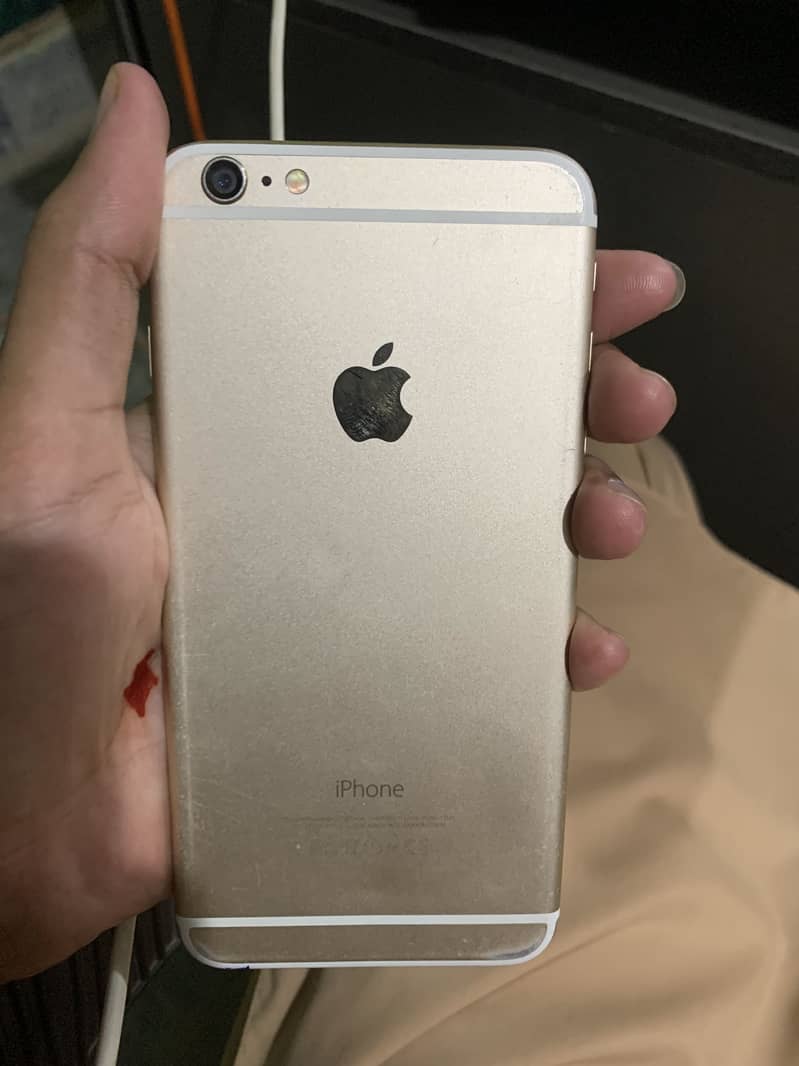 Apple iPhone 6S Plus 0