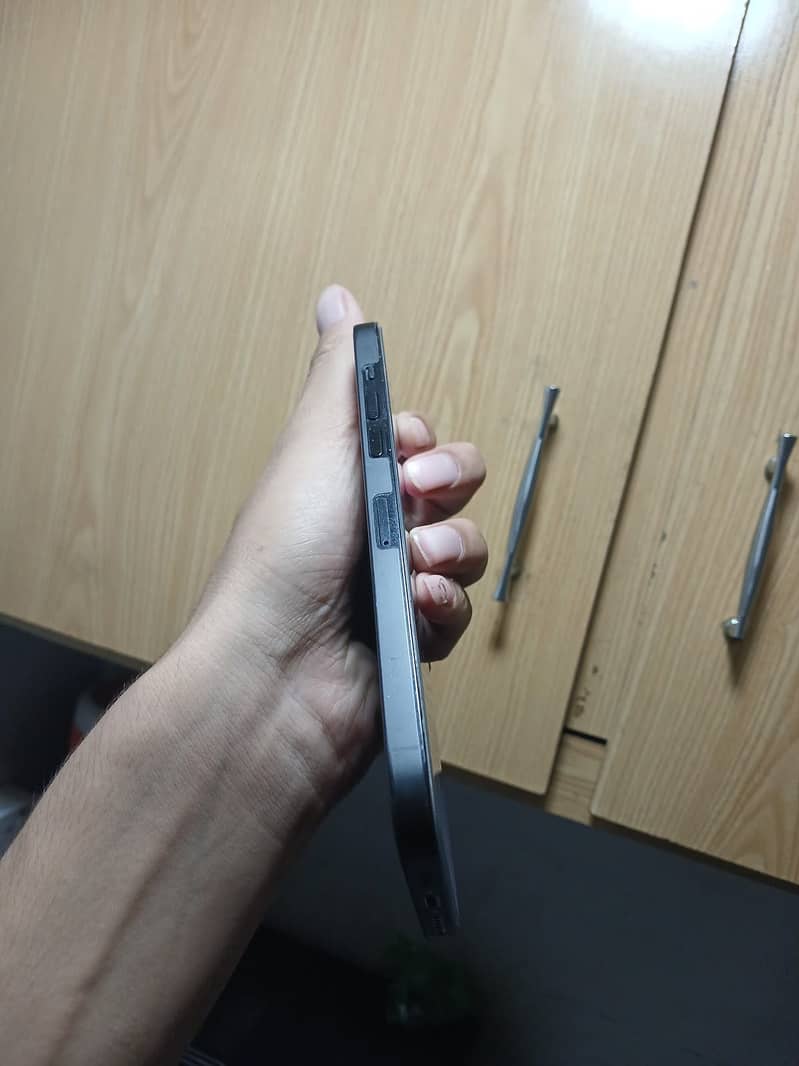Apple iPhone 14 Pro Max 2