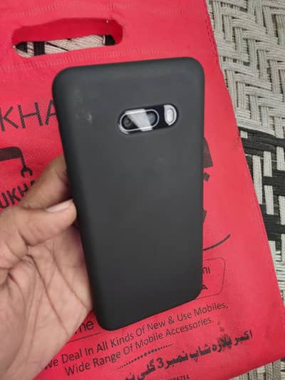 LG G8X ThinQ /0/3/0/3/0/7/9/3/1/2/3