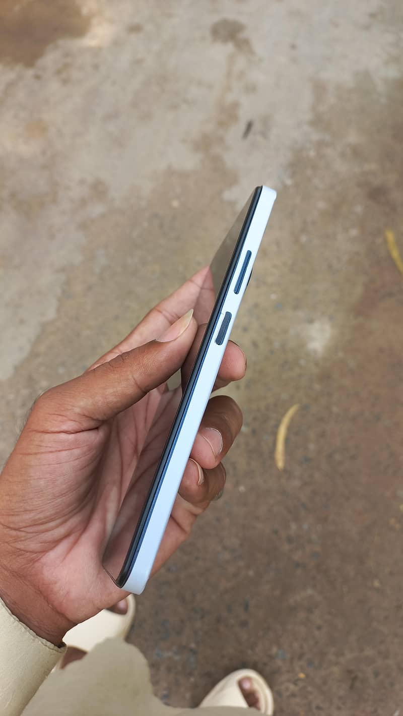 Infinix Smart 8 1
