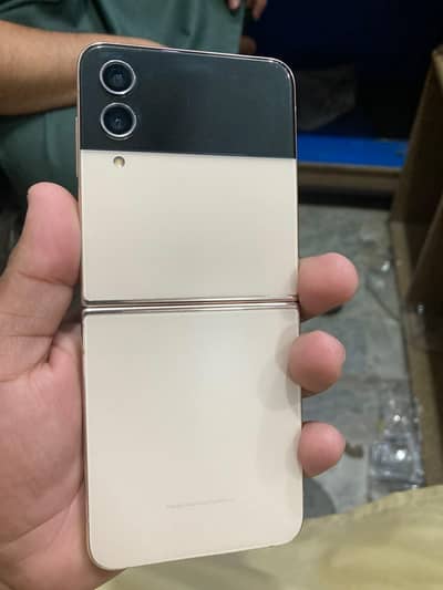 Samsung Mobile Z Flip 4