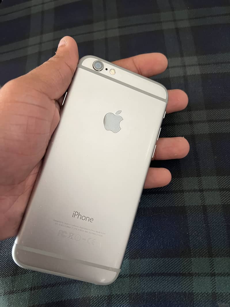 Apple iPhone 6 2