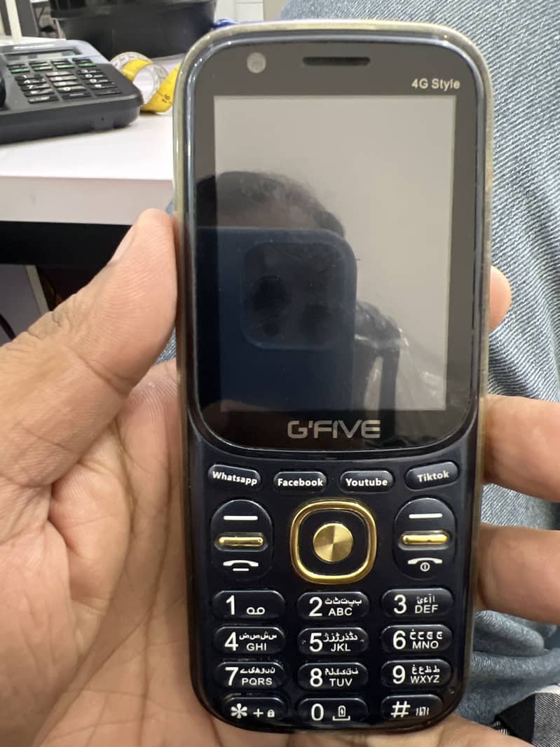 G'Five G4 Play 0
