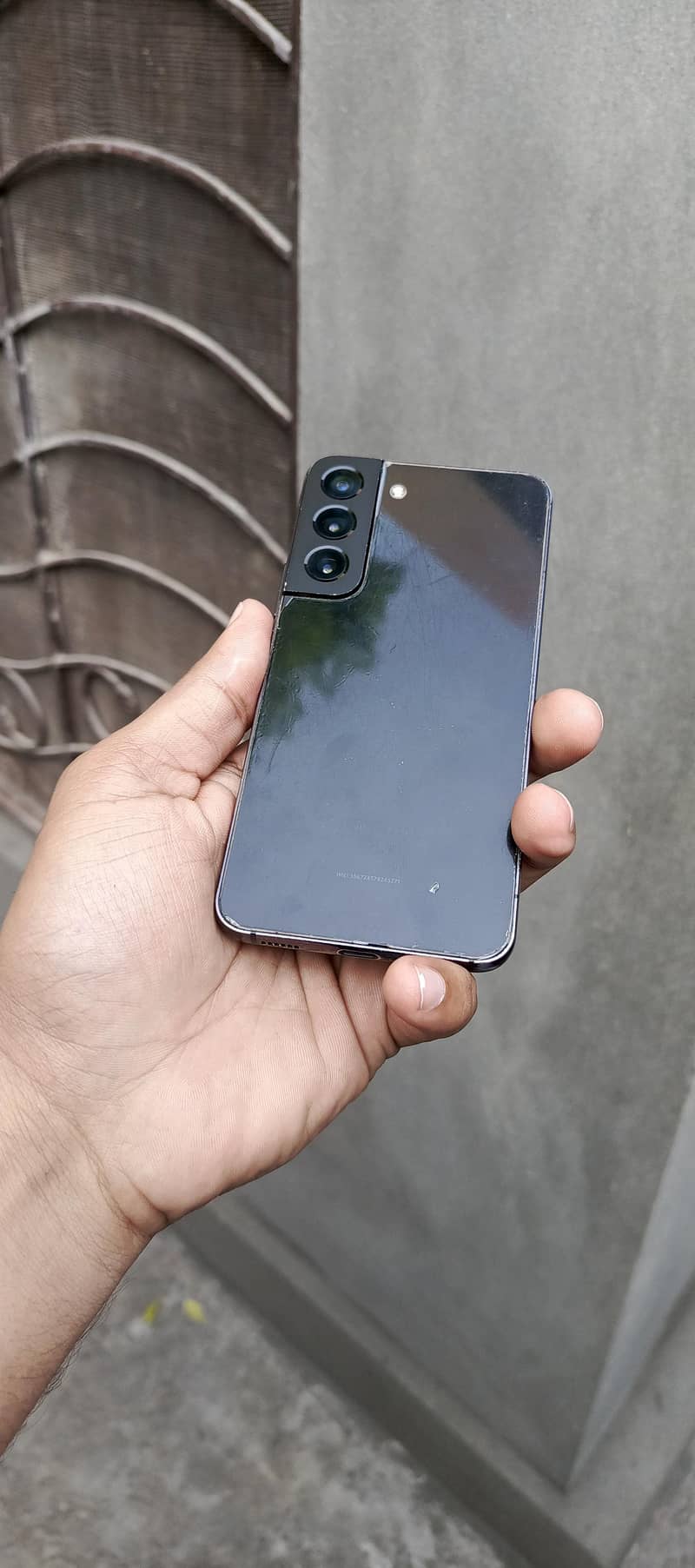 Samsung Mobile S22 7