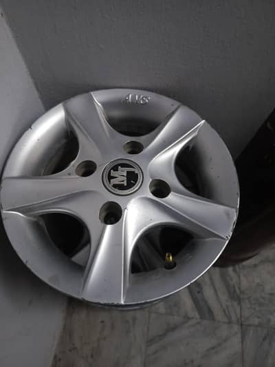 rims for sale new condition 10/10 contact 03340069302