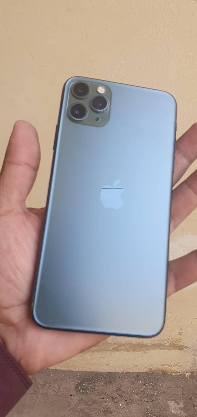 Apple iPhone 11 Pro Max 6