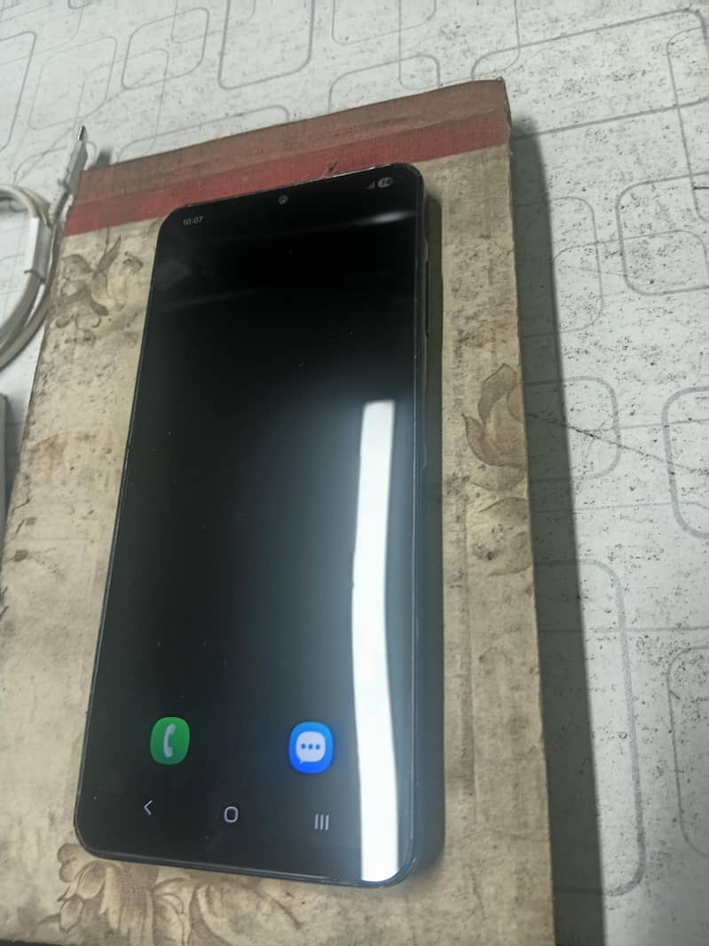 Samsung Mobile A06 4