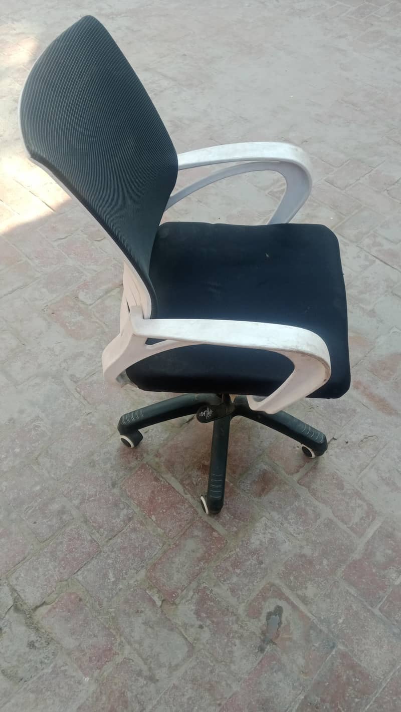 آفس کُرسی 0