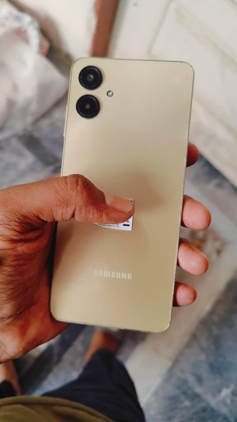 Samsung Mobile A06 5