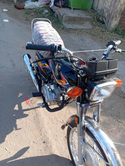 0 3 0 0 6 1 7 9 1 1 9 new baik abhi ai ha