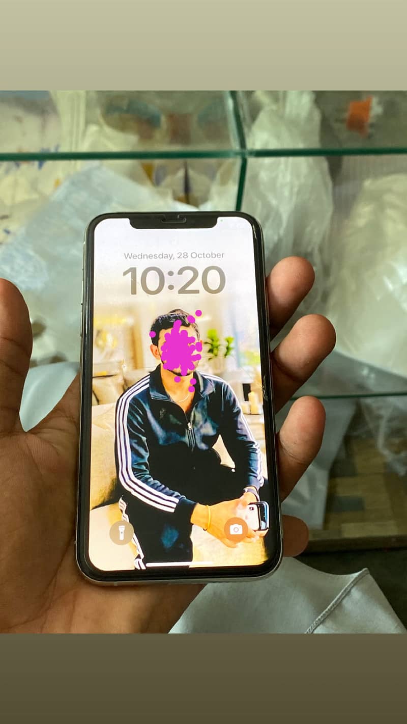 Apple iPhone XS 0