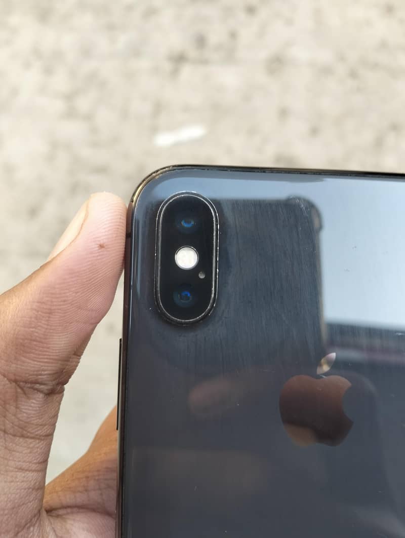 Apple iPhone X 1