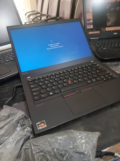 Lenovo ThinkPad T14s Gen,1 AMD Ryzen 5-Pro 4650U 10th Gen 16GB Ram 25