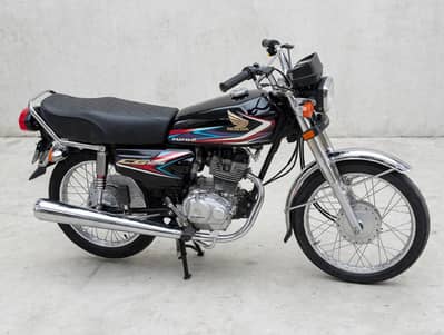 CG 125 19 model good condition total gender