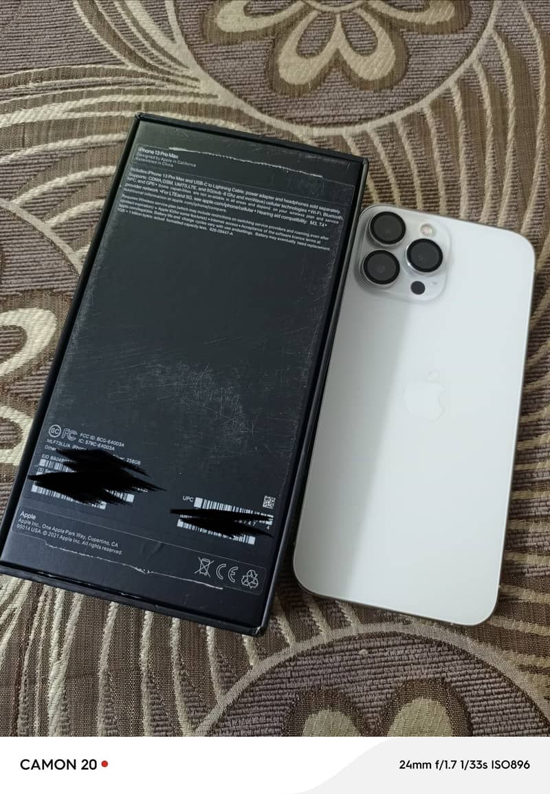 Apple iPhone 13 Pro Max 8