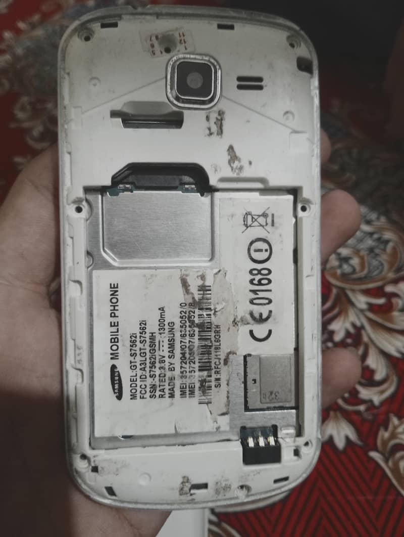 Samsung Mobile J1 4