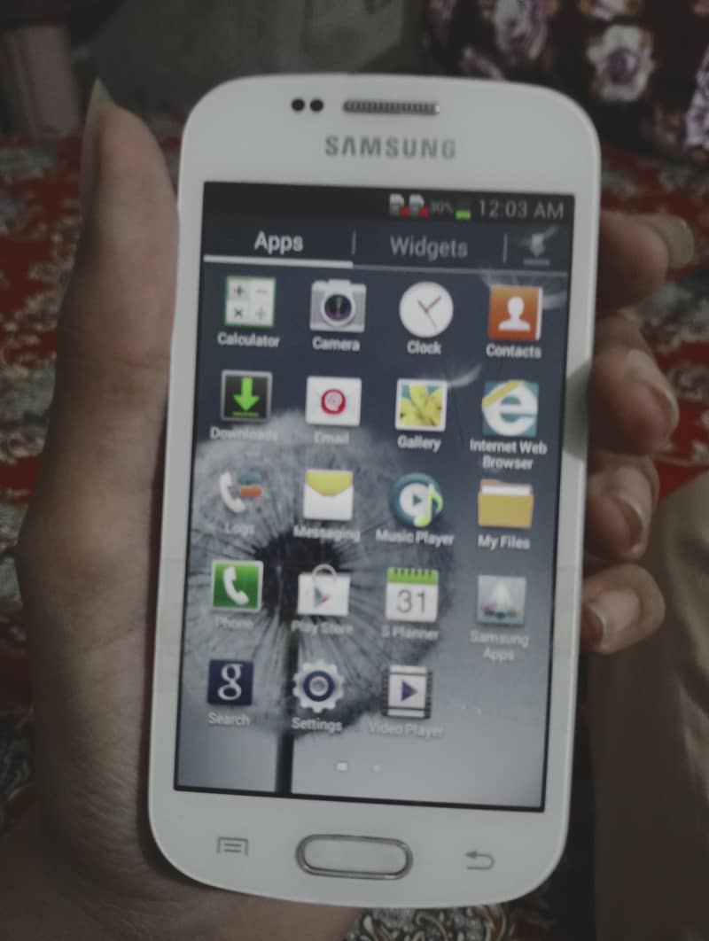 Samsung Mobile J1 6