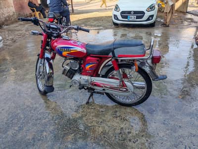 Yamaha 2005 model total orgnal con for sale