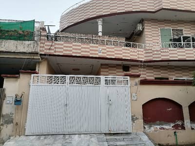 Prime Location Marghzar Officers Colony House For sale Sized 10 Marla