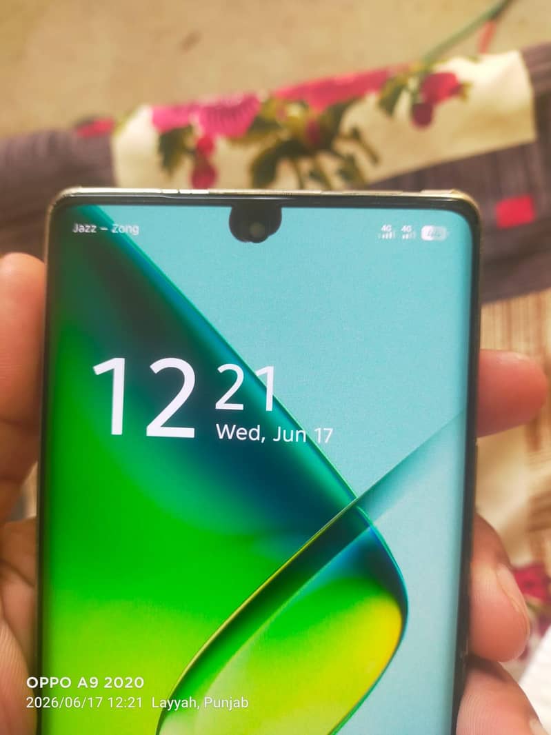 Infinix Note 40 Pro 3
