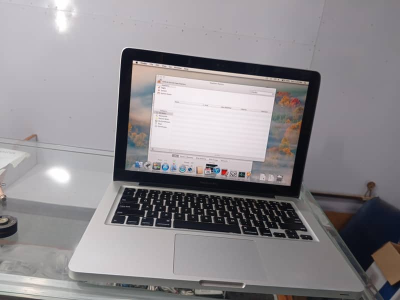 MacBook pro 2012 0