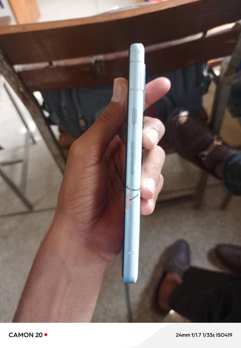 Google Pixel 7a 4