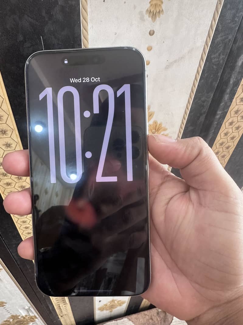 Apple iPhone 15 Pro Max 0