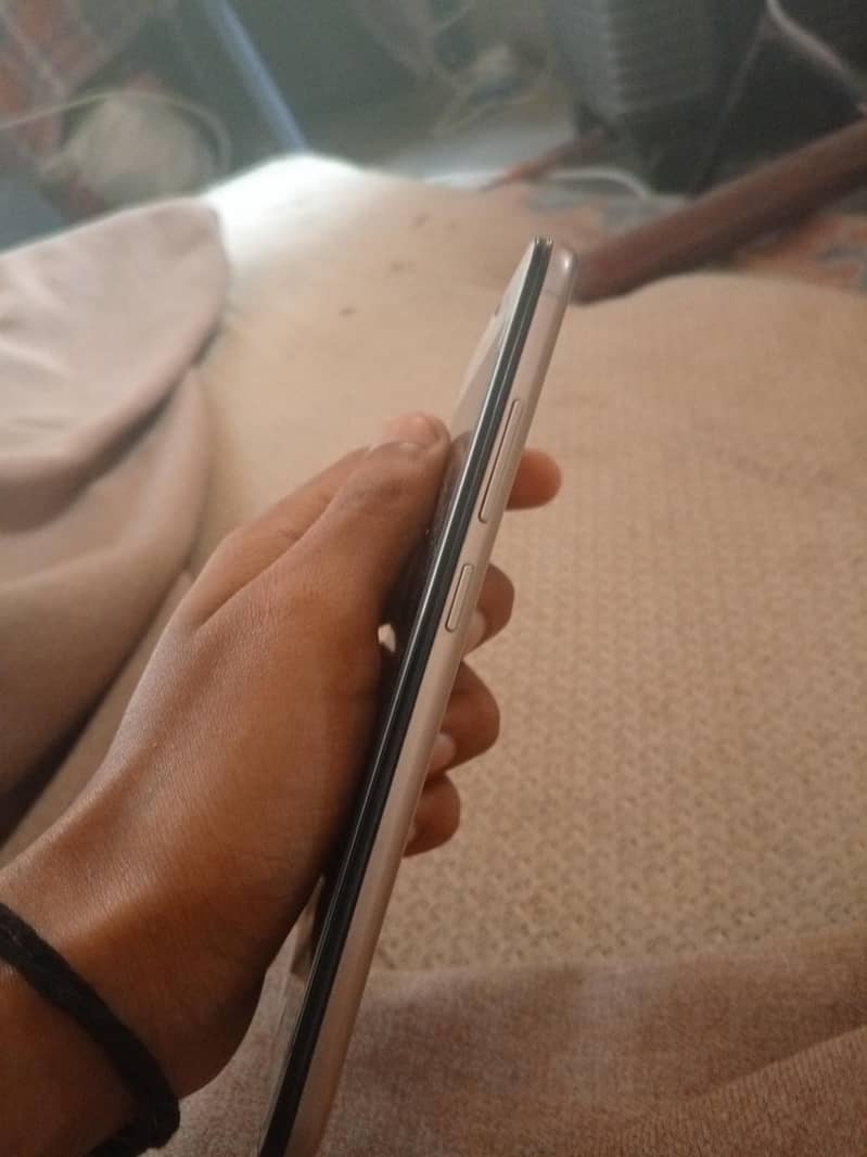 Vivo V5s 2