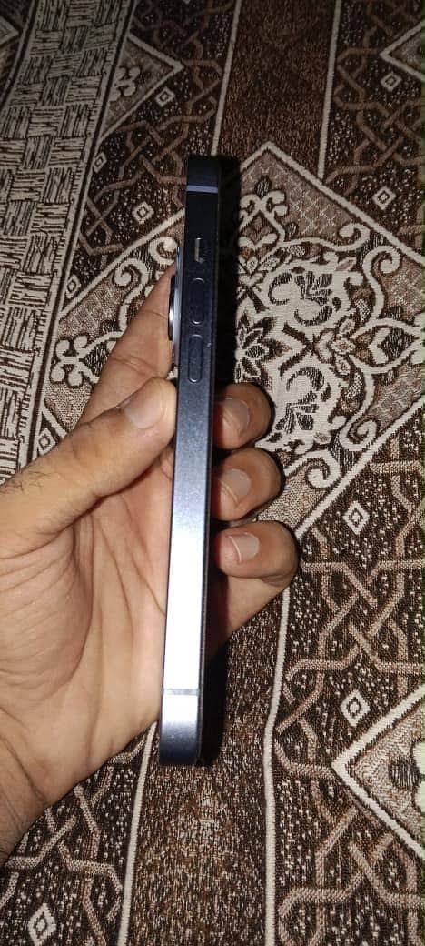 Apple iPhone 14 1