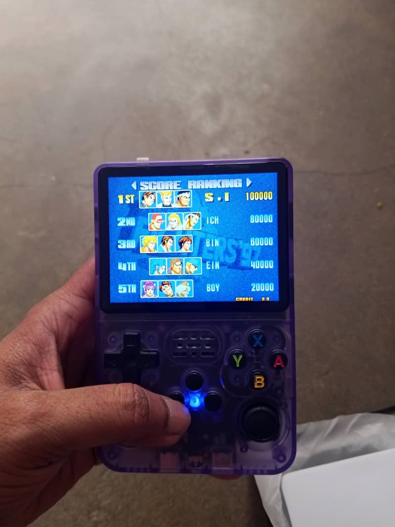 Gaming console R36s 3
