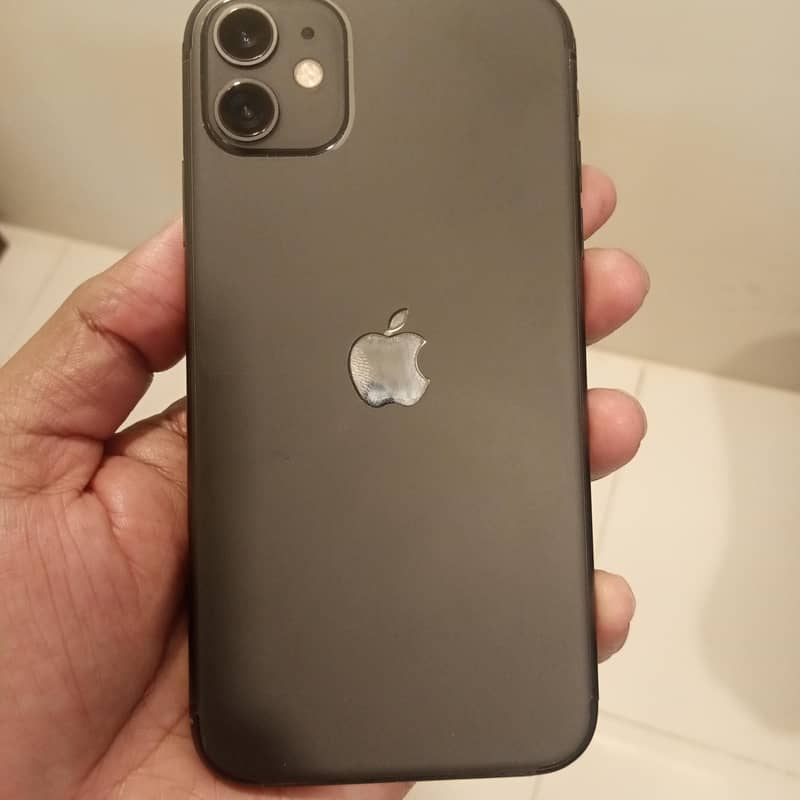 Apple iPhone 11 0