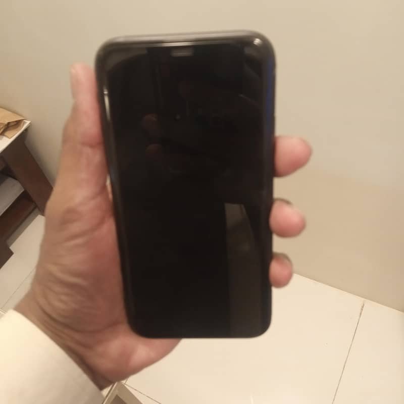 Apple iPhone 11 2