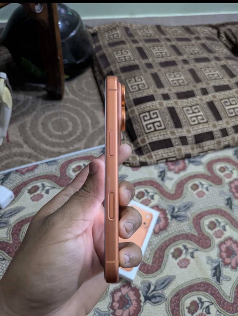 Apple iPhone 17 Pro 5