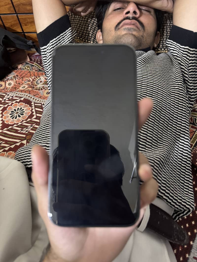 Apple iPhone 14 Pro Max 4