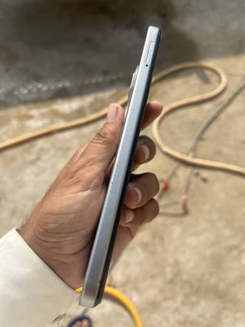 Infinix Smart 9 2