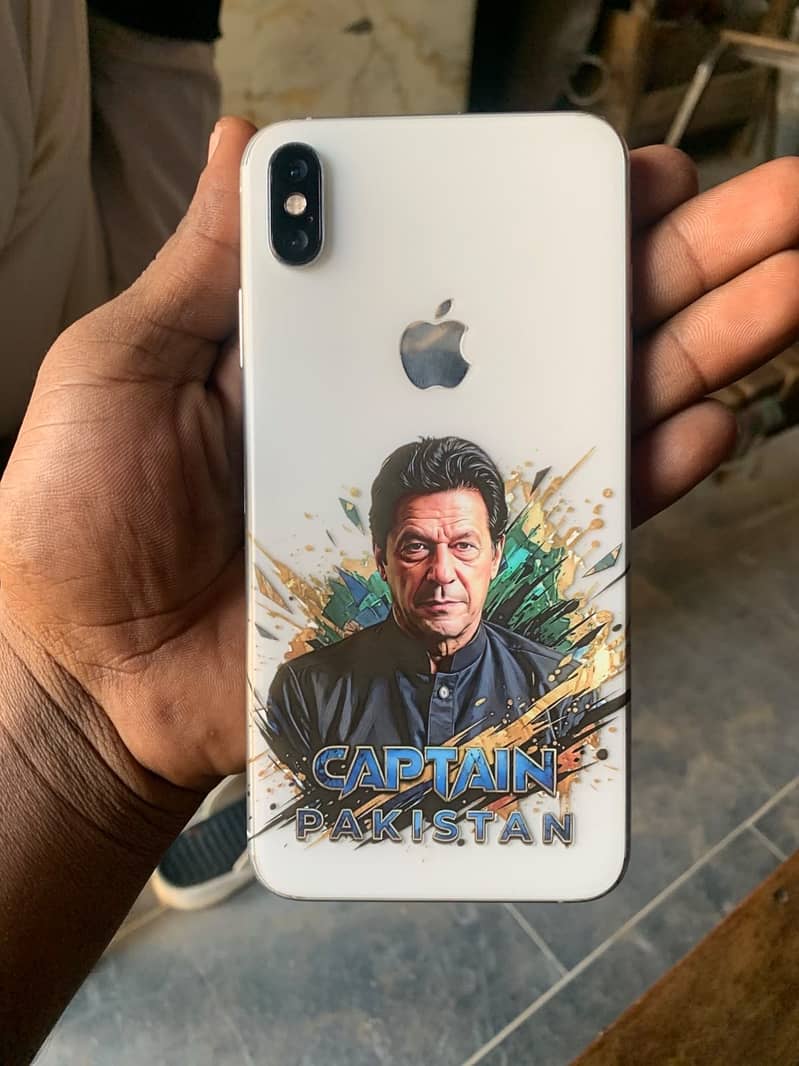 Apple iPhone XS Max 6