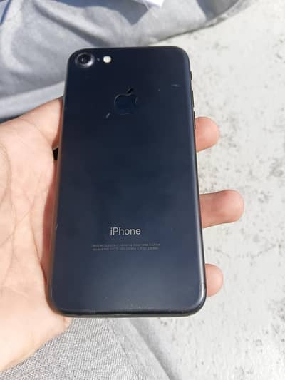 Apple iPhone 7 (non) never opened