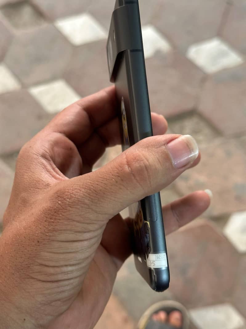 Google Pixel 8 2