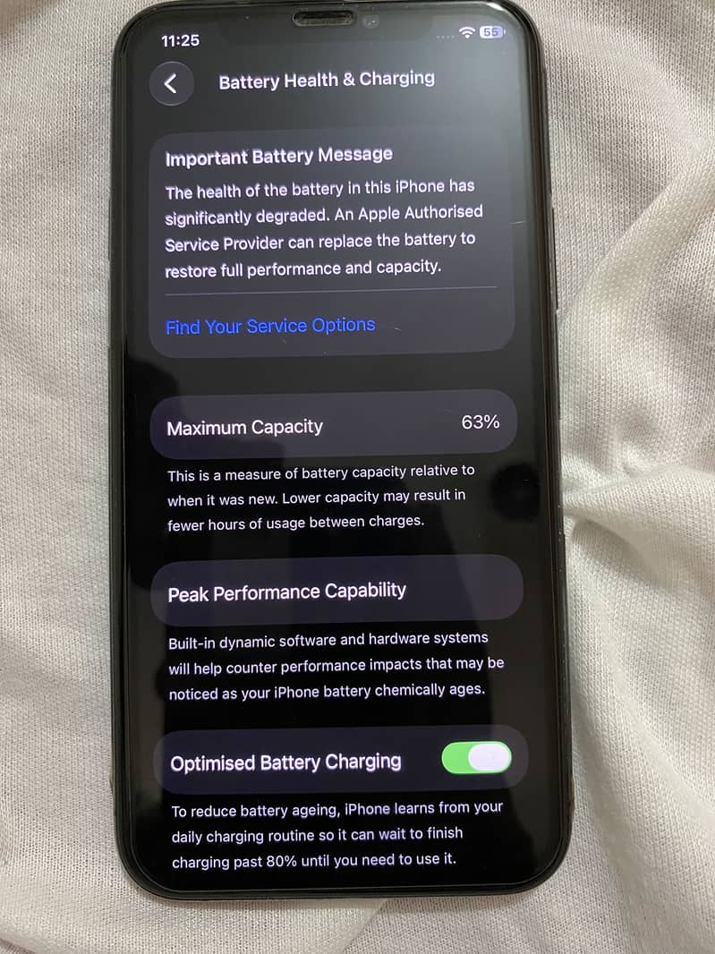 Apple iPhone 11 Pro 4