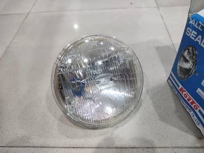 TOITO sealed beam light