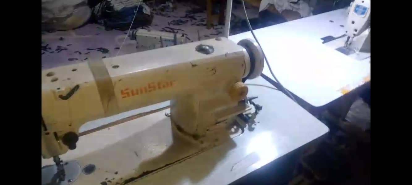 Sewing machine machine for sell 3