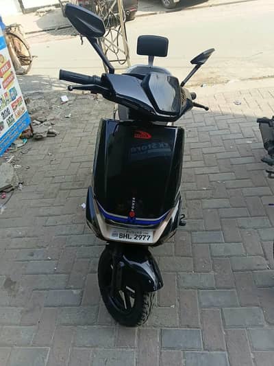 United Electric Scooty smart pro 2026 brand new excellent condition