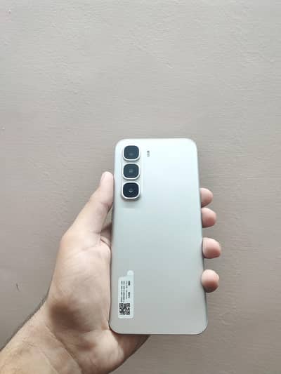 Infinix hot 60 pro plus 8/256
