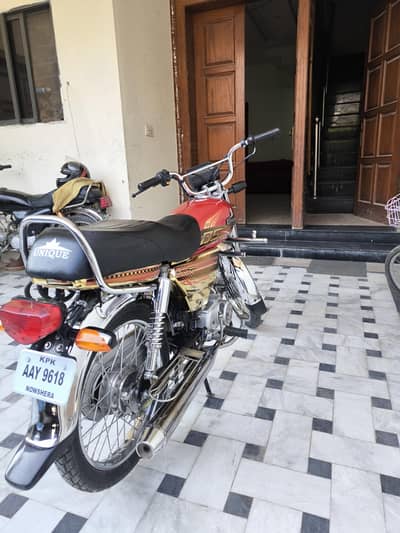 Unique Bike Gold Edition 2025 Model