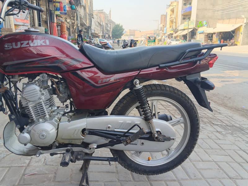suzuki GD110 8