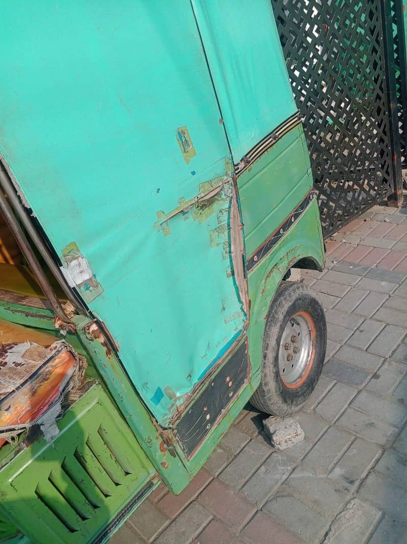 Auto Rickshaw 2015 model 10