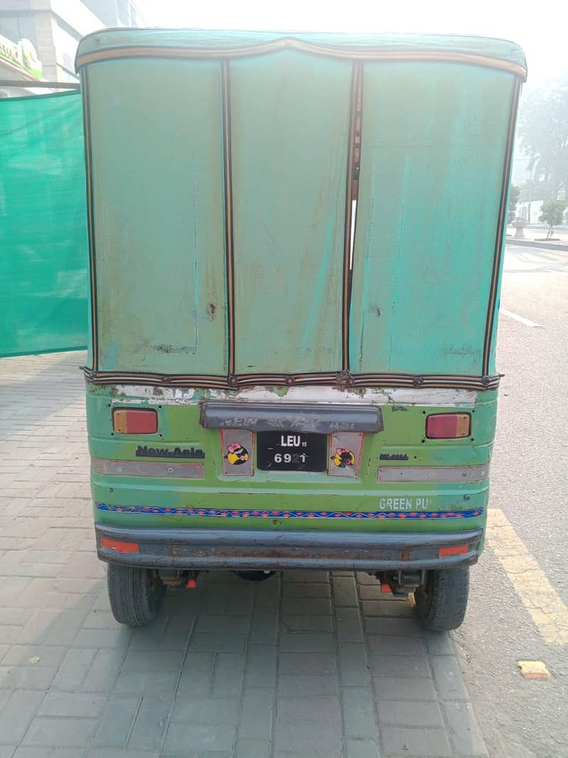 Auto Rickshaw 2015 model 15