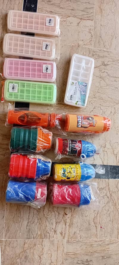 Brand new 8-Kids water bottles and 5-Icecube tray