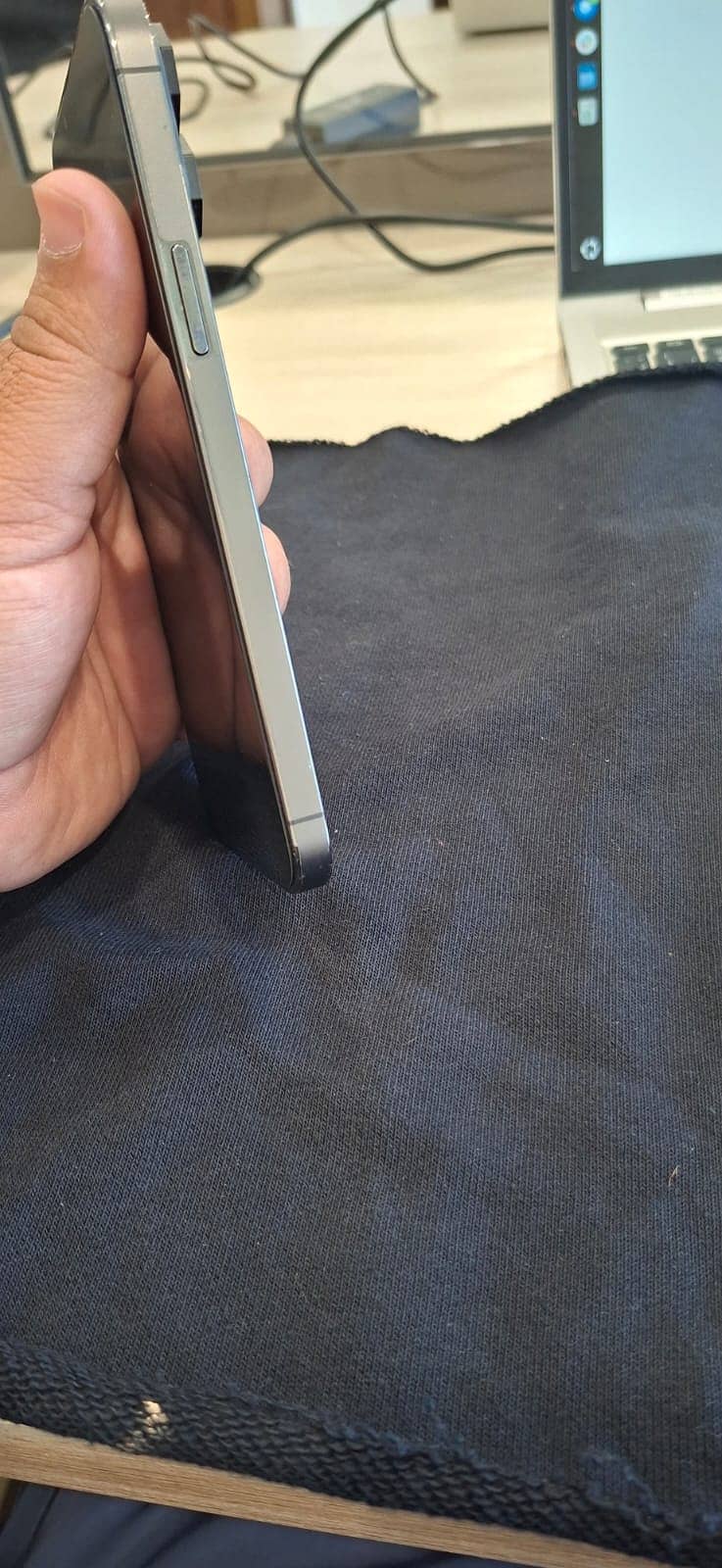 Apple iPhone 13 Pro Max 0